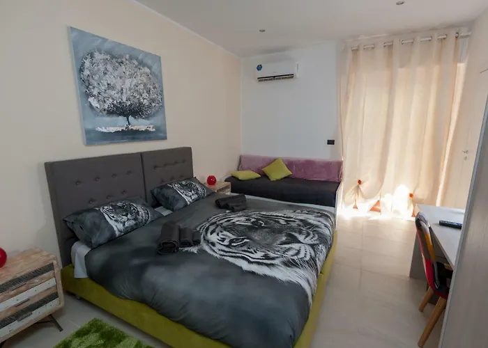 住宿加早餐酒店 Epipoli